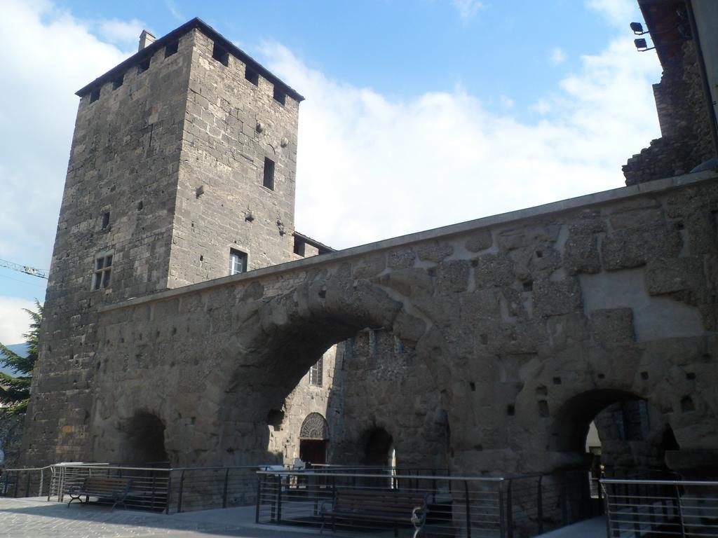 Appartamento" Le Bourg 61" Vda Cir 0208 أَويستا المظهر الخارجي الصورة